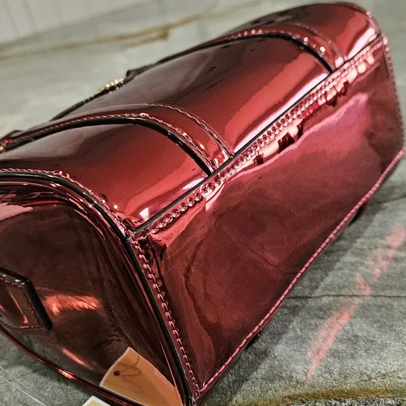 Michael Kors Mini Mirror Finish Red Satchel/ Crossbody NWT - Picture 8 of 13
